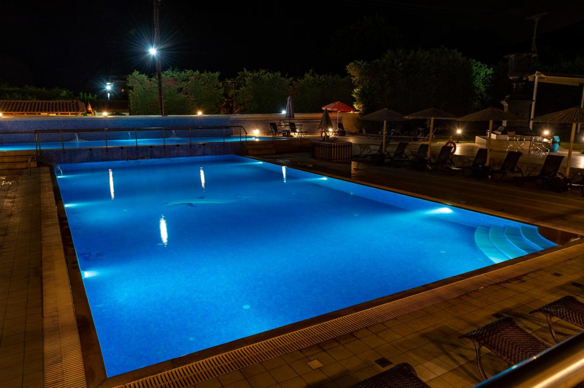 Dolphin Resort & Conference Agioi Apostoloi  Exterior photo